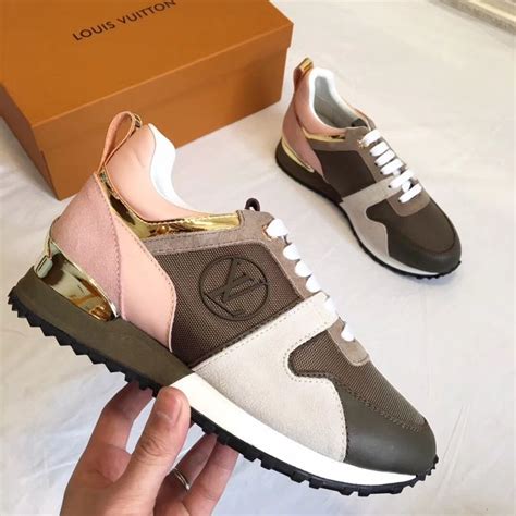 sneaker donna louis vuitton|louis vuitton sneakers 2021 price.